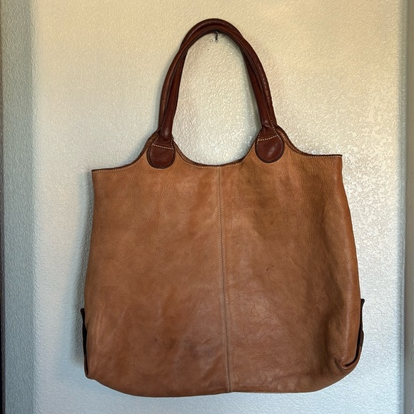 CONSTANZA ROTA 2 tone brown Leather hobo bag, oversized, pockets, top zip. - Picture 7 of 17
